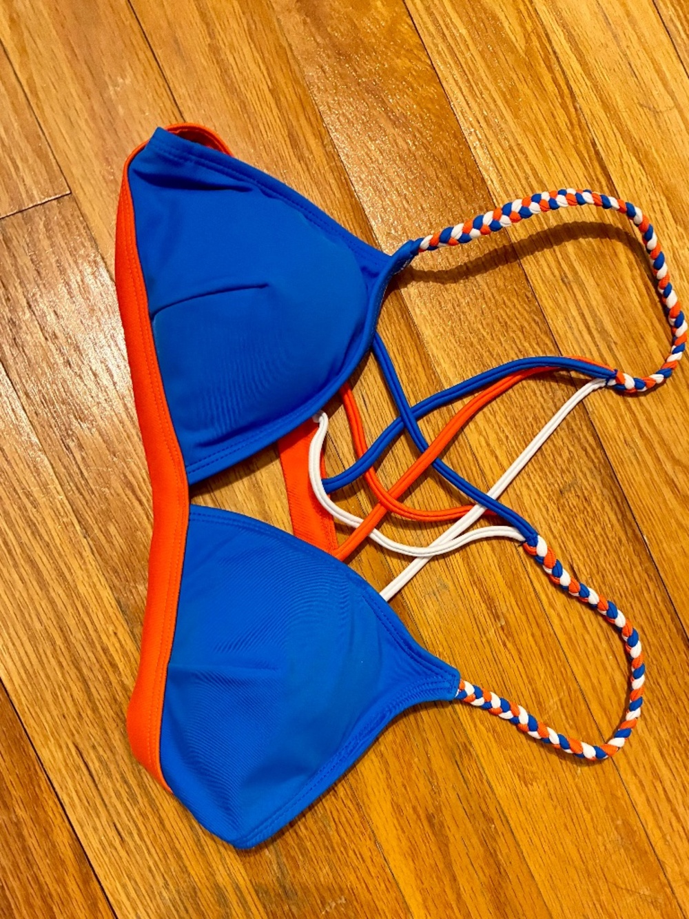 CUPSHE Women's Two Piece Swimsuit, V Neck, Contrast Colors, Reversible Bottoms
